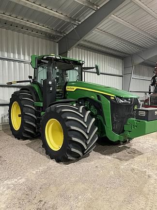 Image of John Deere 8R 370 equipment image 1