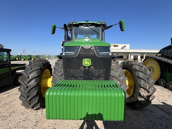 Image of John Deere 8R 370 equipment image 2