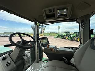 Main image John Deere 8R 370 19