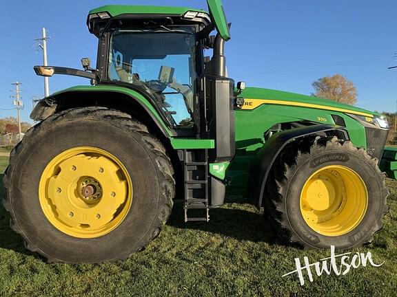 Image of John Deere 8R 370 Primary image