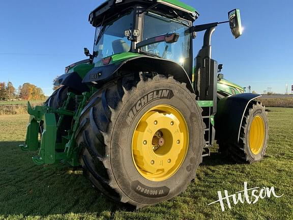 Image of John Deere 8R 370 equipment image 4