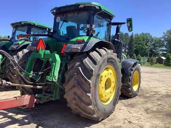 Image of John Deere 8R 370 equipment image 3