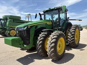 2023 John Deere 8R 370 Image