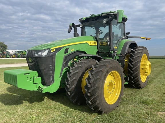 2023 John Deere 8R 370 Equipment Image0