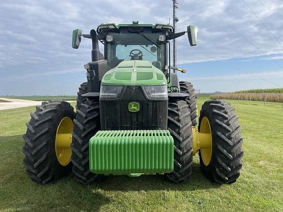 Image of John Deere 8R 370 equipment image 1