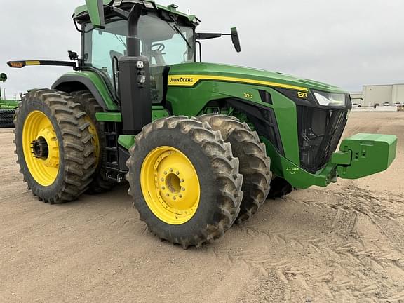 Image of John Deere 8R 370 equipment image 1
