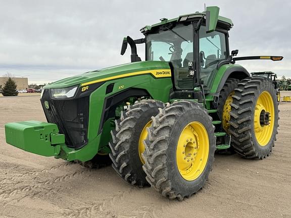 Image of John Deere 8R 370 Primary image