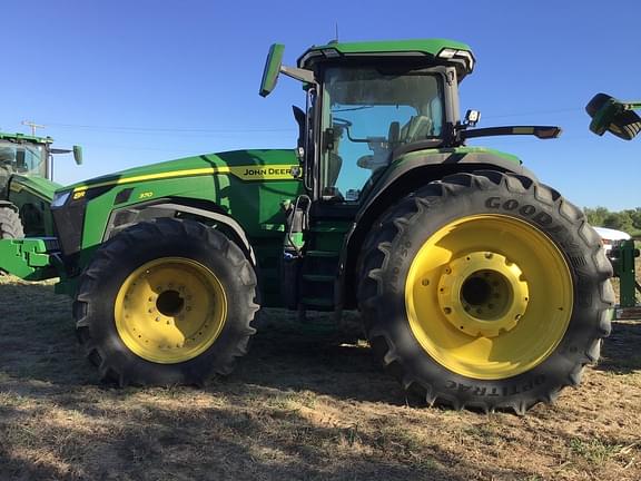 Image of John Deere 8R 370 Primary image