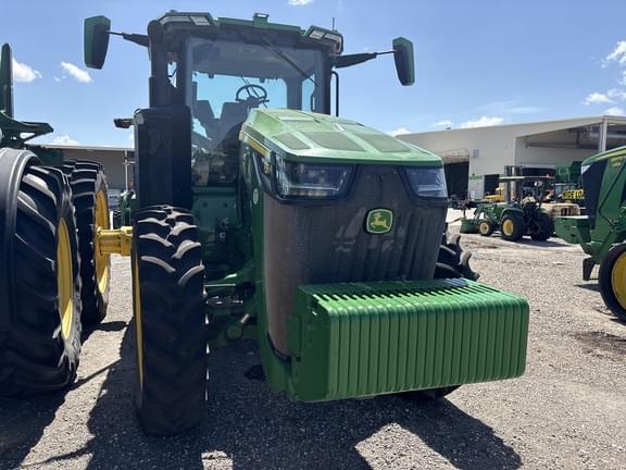 Image of John Deere 8R 370 equipment image 1