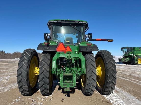 Image of John Deere 8R 370 equipment image 3