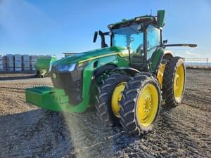2023 John Deere 8R 370 Image