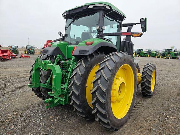 Image of John Deere 8R 370 equipment image 4