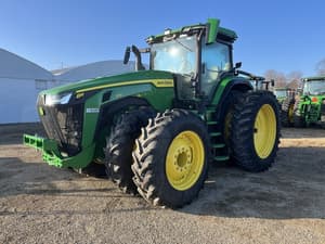 2023 John Deere 8R 370 Image