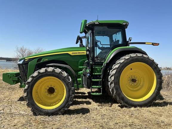 Image of John Deere 8R 370 equipment image 1
