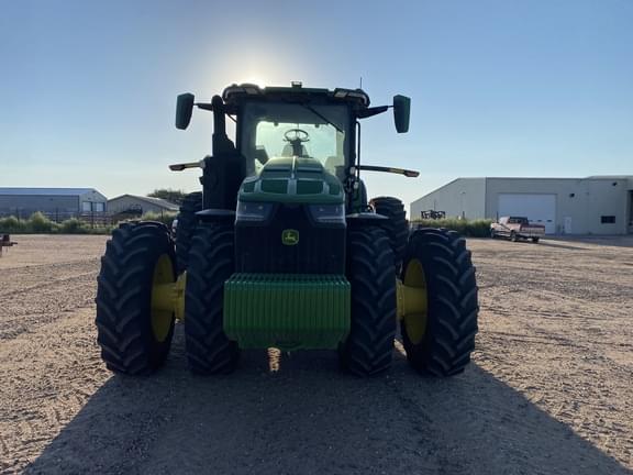 Image of John Deere 8R 370 equipment image 2