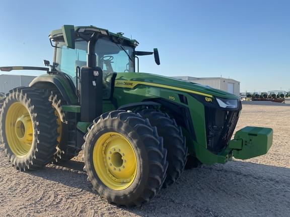 Image of John Deere 8R 370 equipment image 3