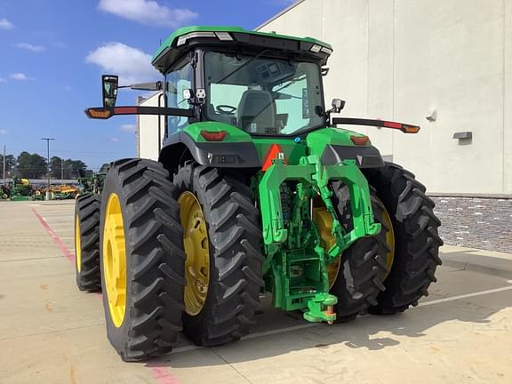 Image of John Deere 8R 370 equipment image 3