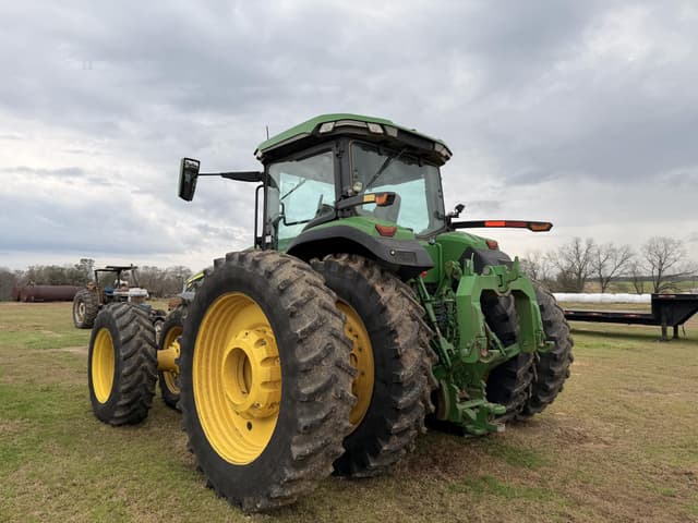 Image of John Deere 8R 370 equipment image 1