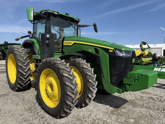 Image of John Deere 8R 370 Primary image
