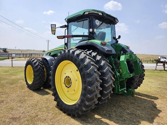 Image of John Deere 8R 370 equipment image 2