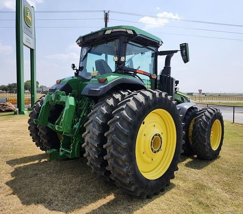 Image of John Deere 8R 370 equipment image 4