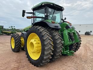 Main image John Deere 8R 370 5