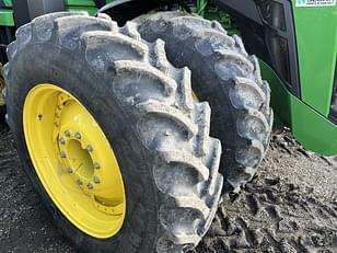 Main image John Deere 8R 370 8