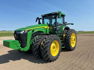 2023 John Deere 8R 370 Image