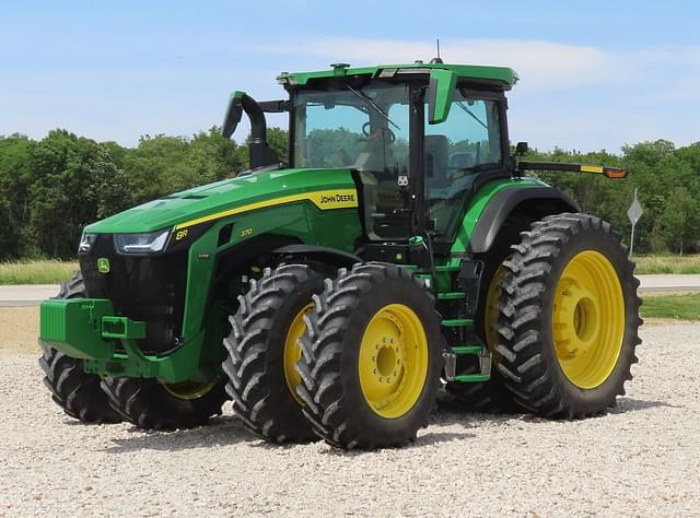 Image of John Deere 8R 370 equipment image 1