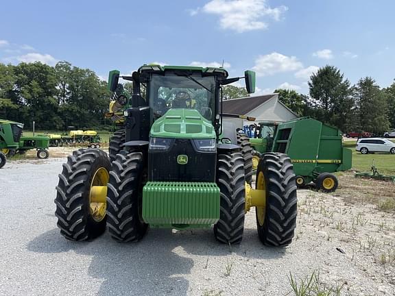 Image of John Deere 8R 370 equipment image 4