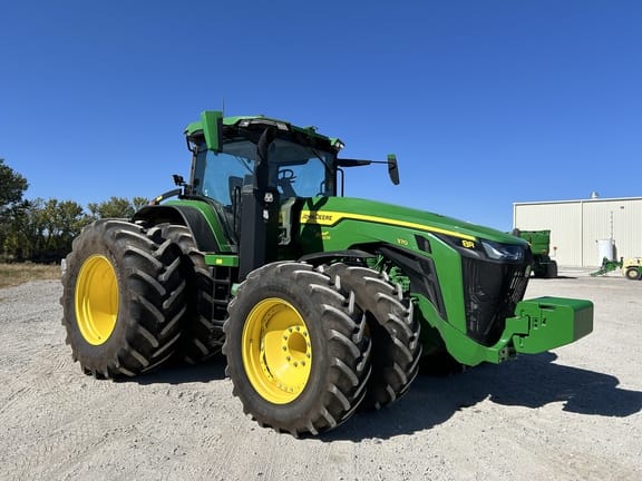 2023 John Deere 8R 370 Equipment Image0