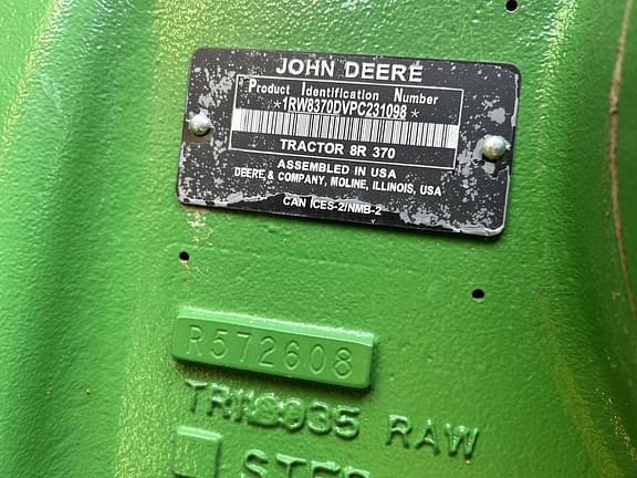 Image of John Deere 8R 370 equipment image 3