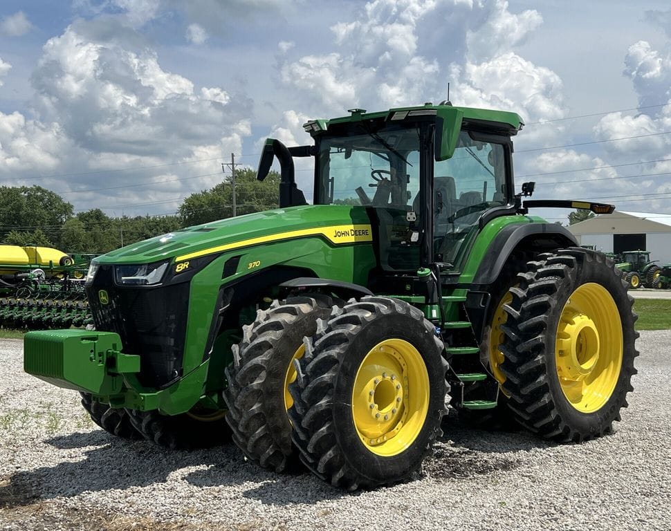 Main image John Deere 8R 370