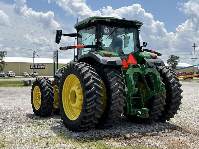 Image of John Deere 8R 370 equipment image 3