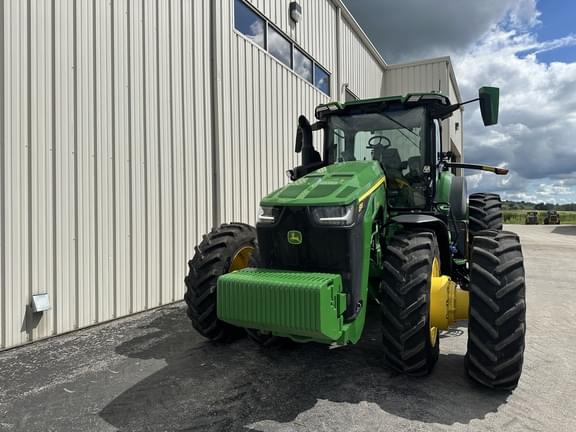 Image of John Deere 8R 370 equipment image 2