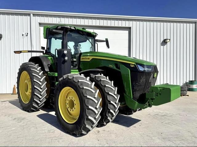 Image of John Deere 8R 370 equipment image 1