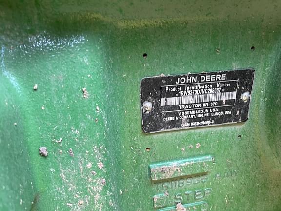 Image of John Deere 8R 370 equipment image 2