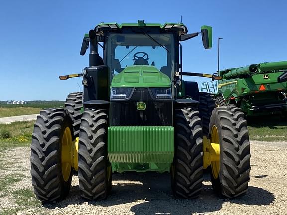 Image of John Deere 8R 370 equipment image 1