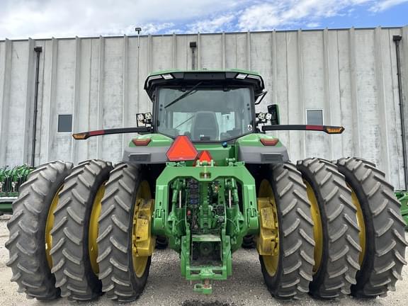 Image of John Deere 8R 370 equipment image 2