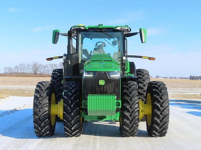 Image of John Deere 8R 370 equipment image 4