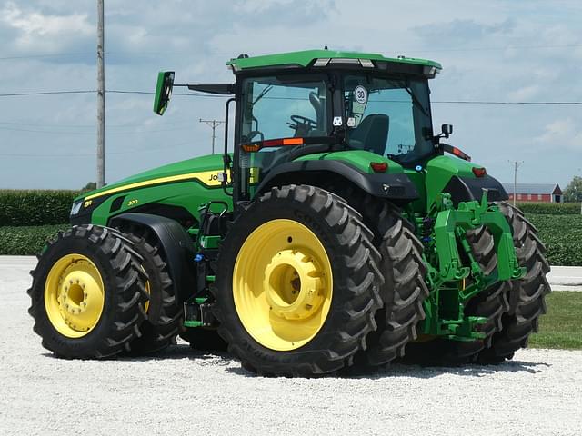 Image of John Deere 8R 370 equipment image 3