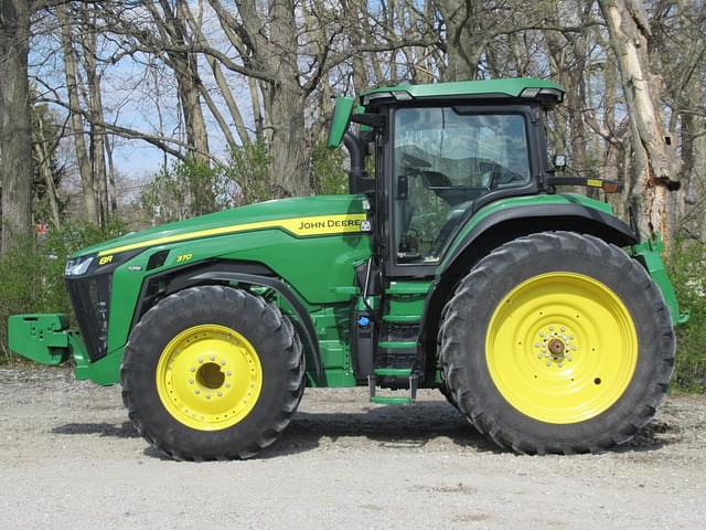 Image of John Deere 8R 370 equipment image 1