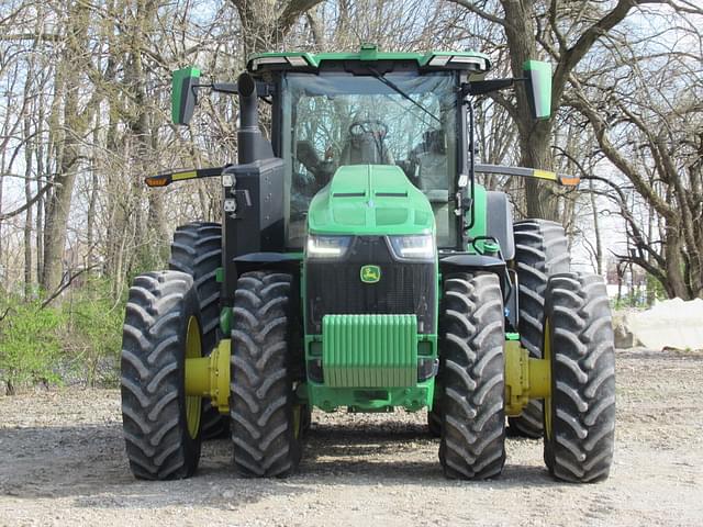 Image of John Deere 8R 370 equipment image 2