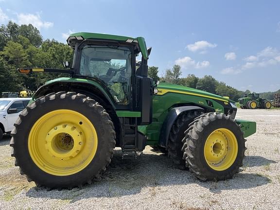 Image of John Deere 8R 370 equipment image 3