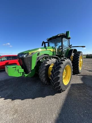 Image of John Deere 8R 370 equipment image 3