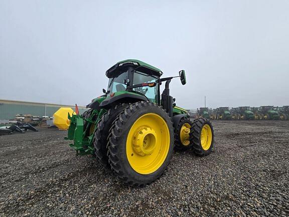 Image of John Deere 8R 370 equipment image 4