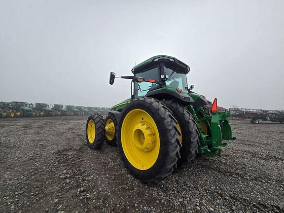 Image of John Deere 8R 370 equipment image 2