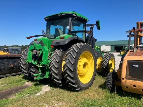 Image of John Deere 8R 370 equipment image 4