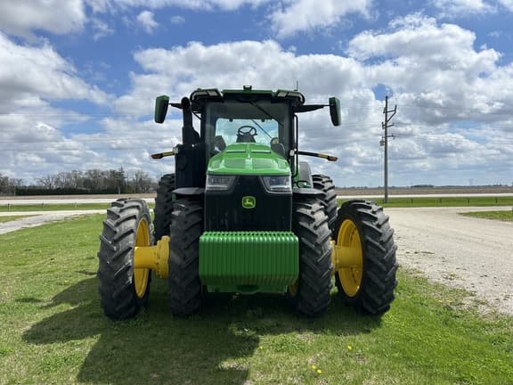 Image of John Deere 8R 370 equipment image 2