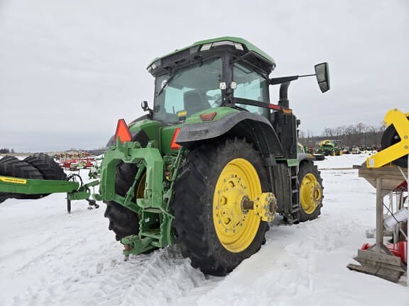 Image of John Deere 8R 370 equipment image 3